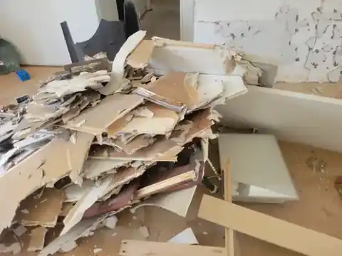 Commercial junk removal service